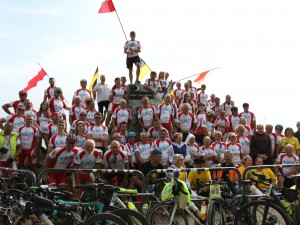 Hel zdobyty! XVIII Góralska Pielgrzymka Rowerowa dotarła nad morze.